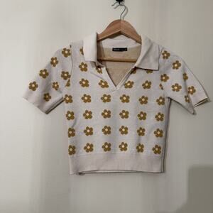 Nikka K Daisy Knit Polo Crop Top – Retro Floral Preppy Cottagecore